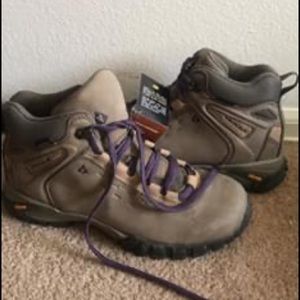 Women’s Vasque Hiking boots